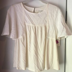 Arizona Cream Colored Summer Top